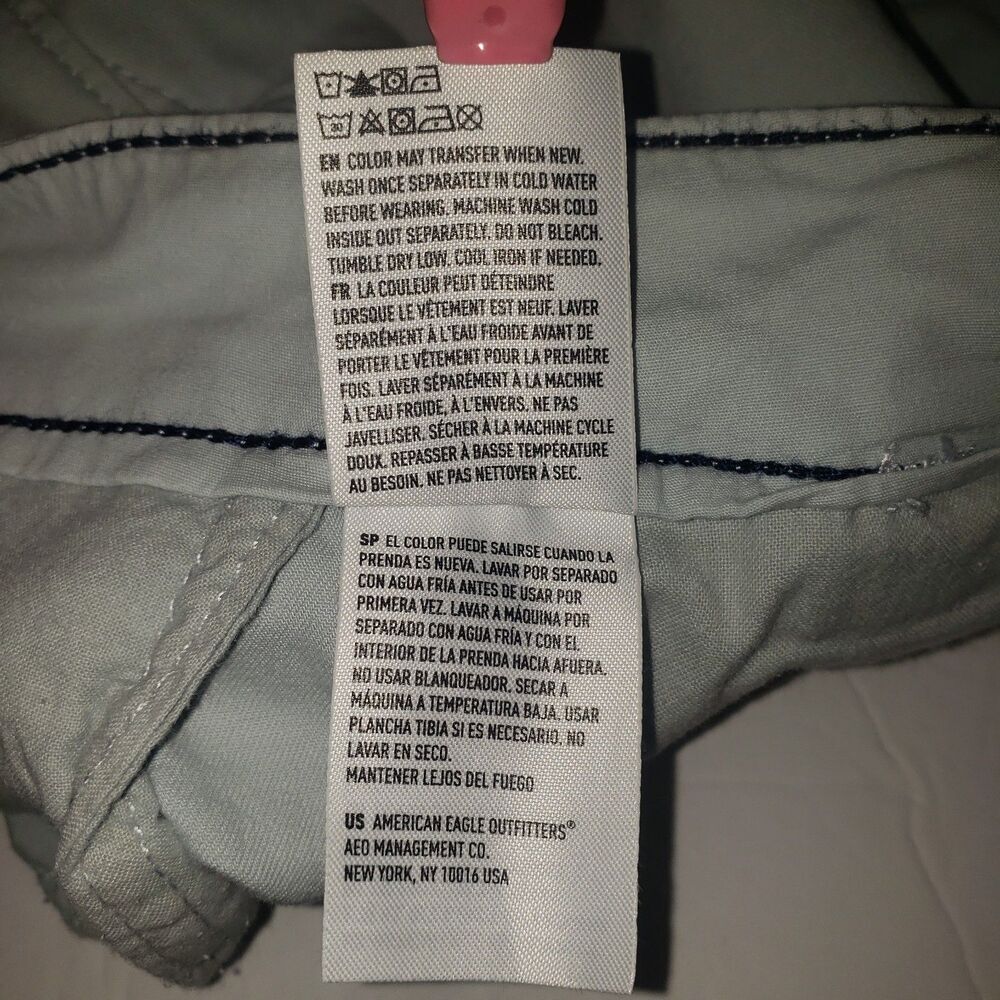 AMERICAN EAGLE Next Level Flex Gray Shorts Mens Size 32 - Picture 5 of 7